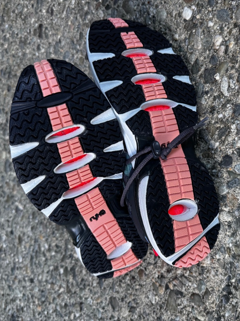 Ryka Hydro Sport shoes Women's 8.5 GUC - Picture 5 of 5